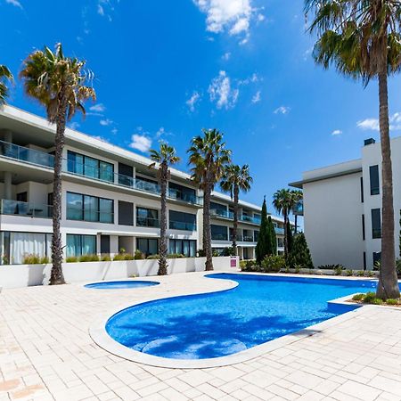 Cavalo Preto Luxury Beach Apartment By Golden Zenith クアルテイラ エクステリア 写真