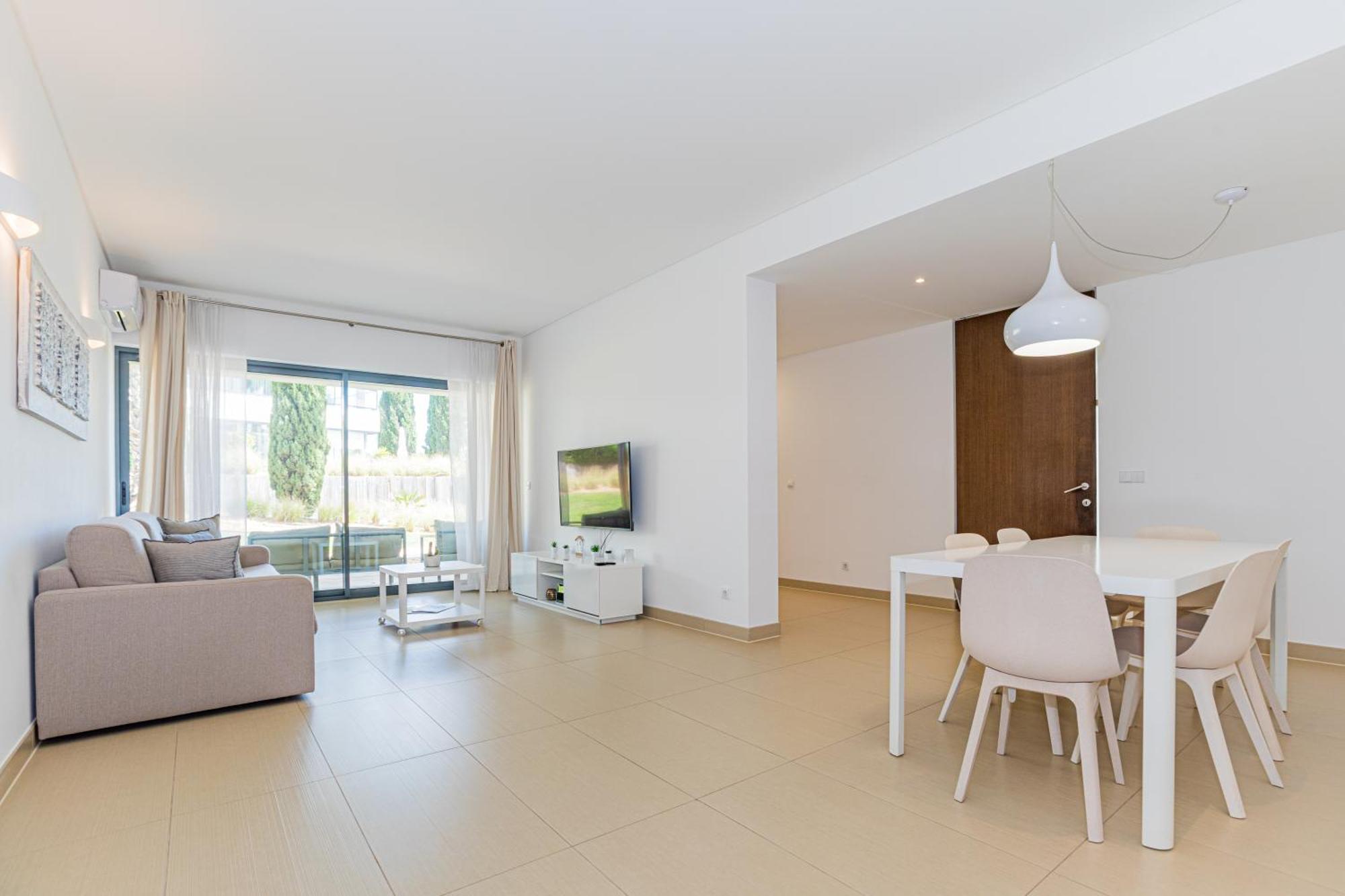 Cavalo Preto Luxury Beach Apartment By Golden Zenith クアルテイラ エクステリア 写真